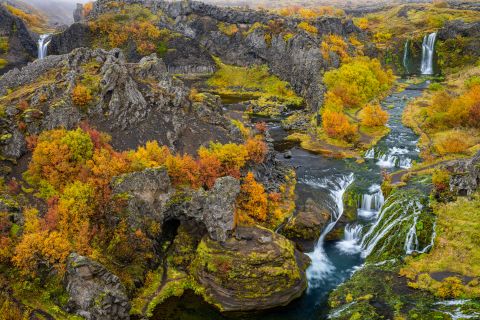 Herfstige waterval - IJsland
